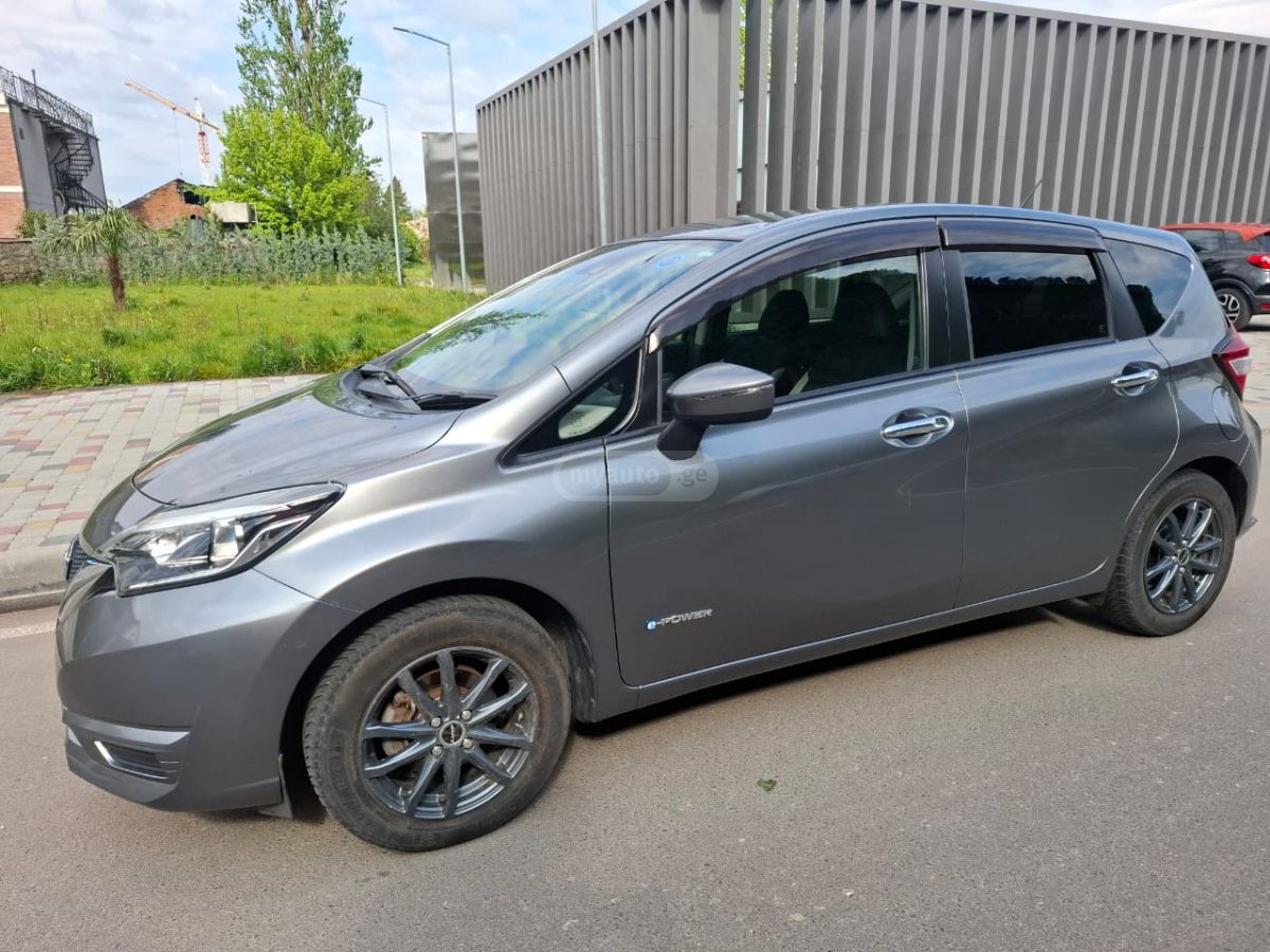 Nissan Note - фото 1