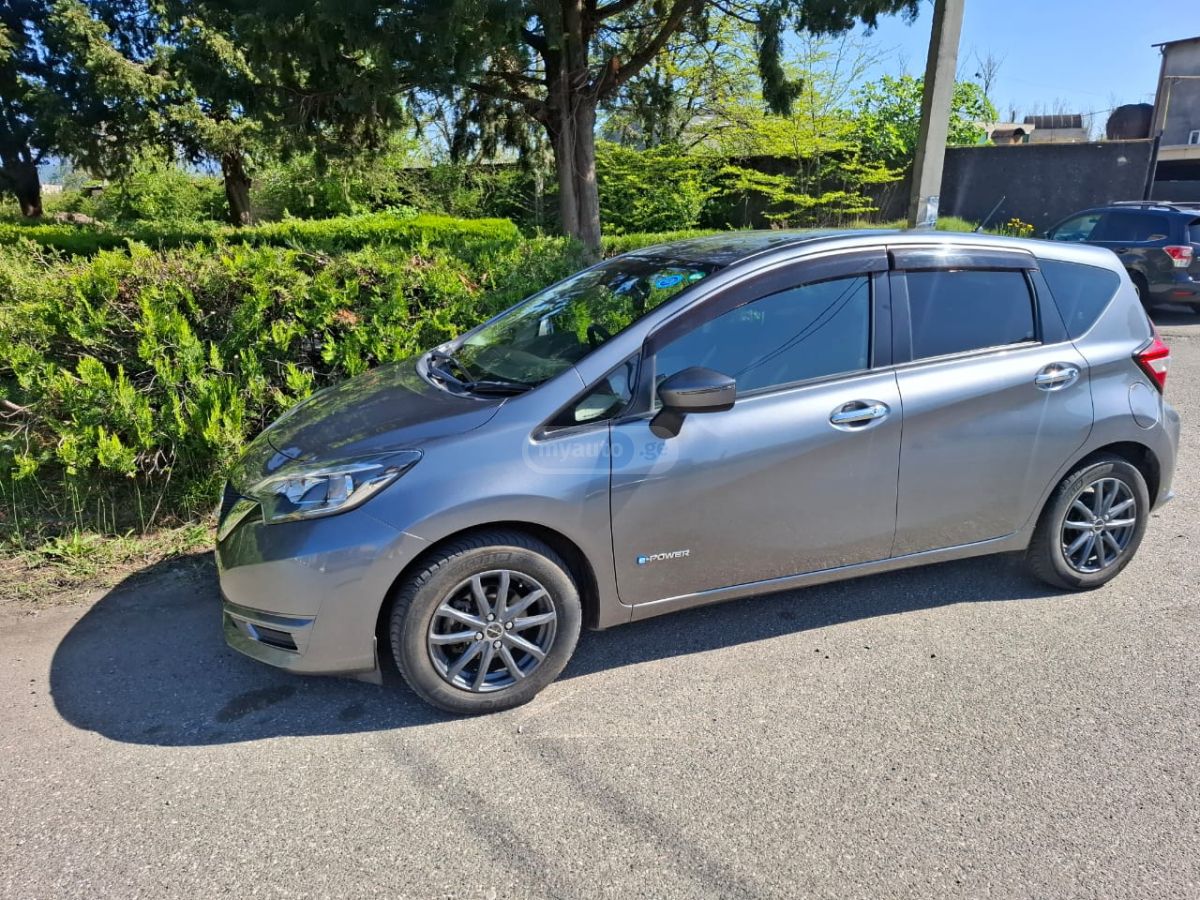 Nissan Note - фото 6