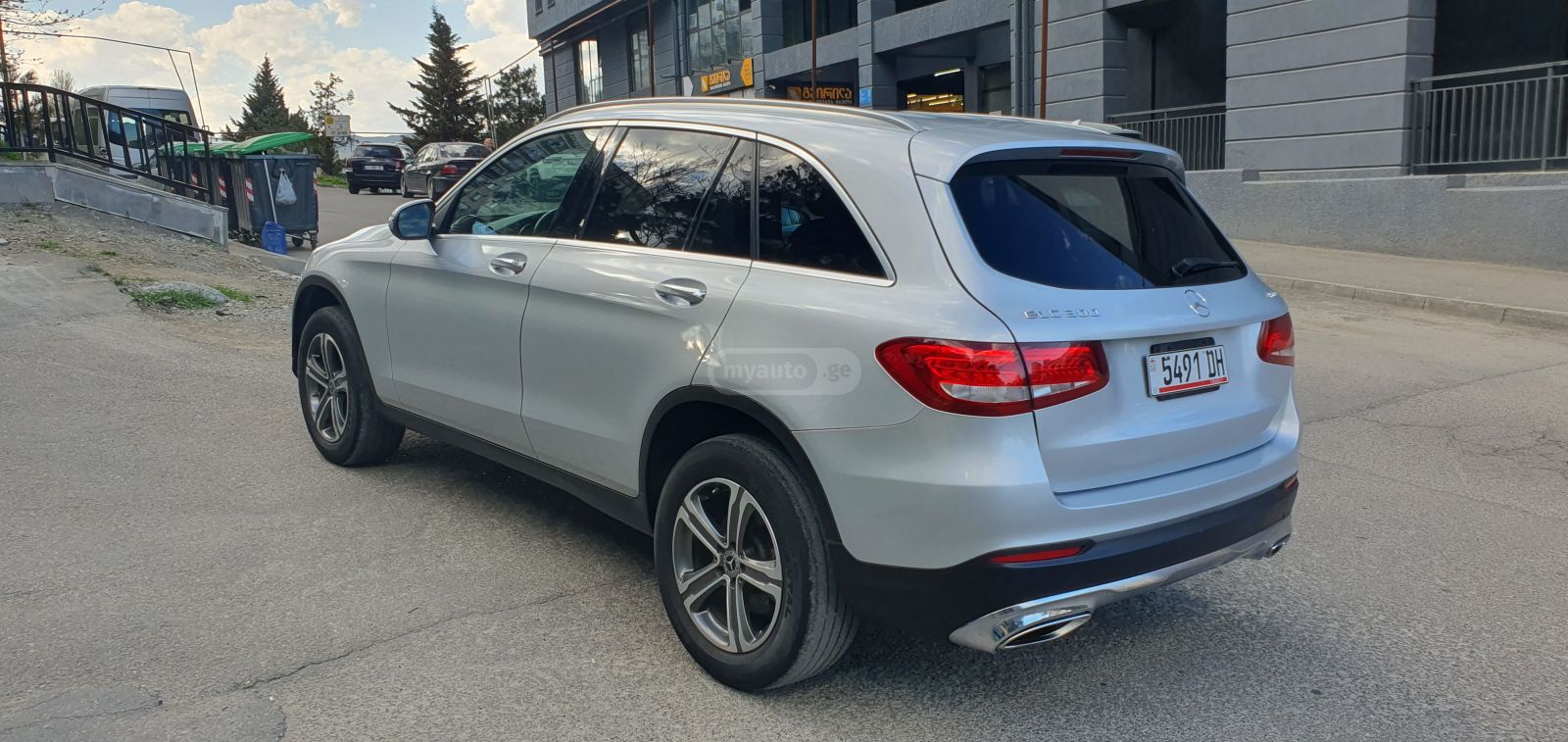 Mercedes-Benz GLC 300 - фото 6