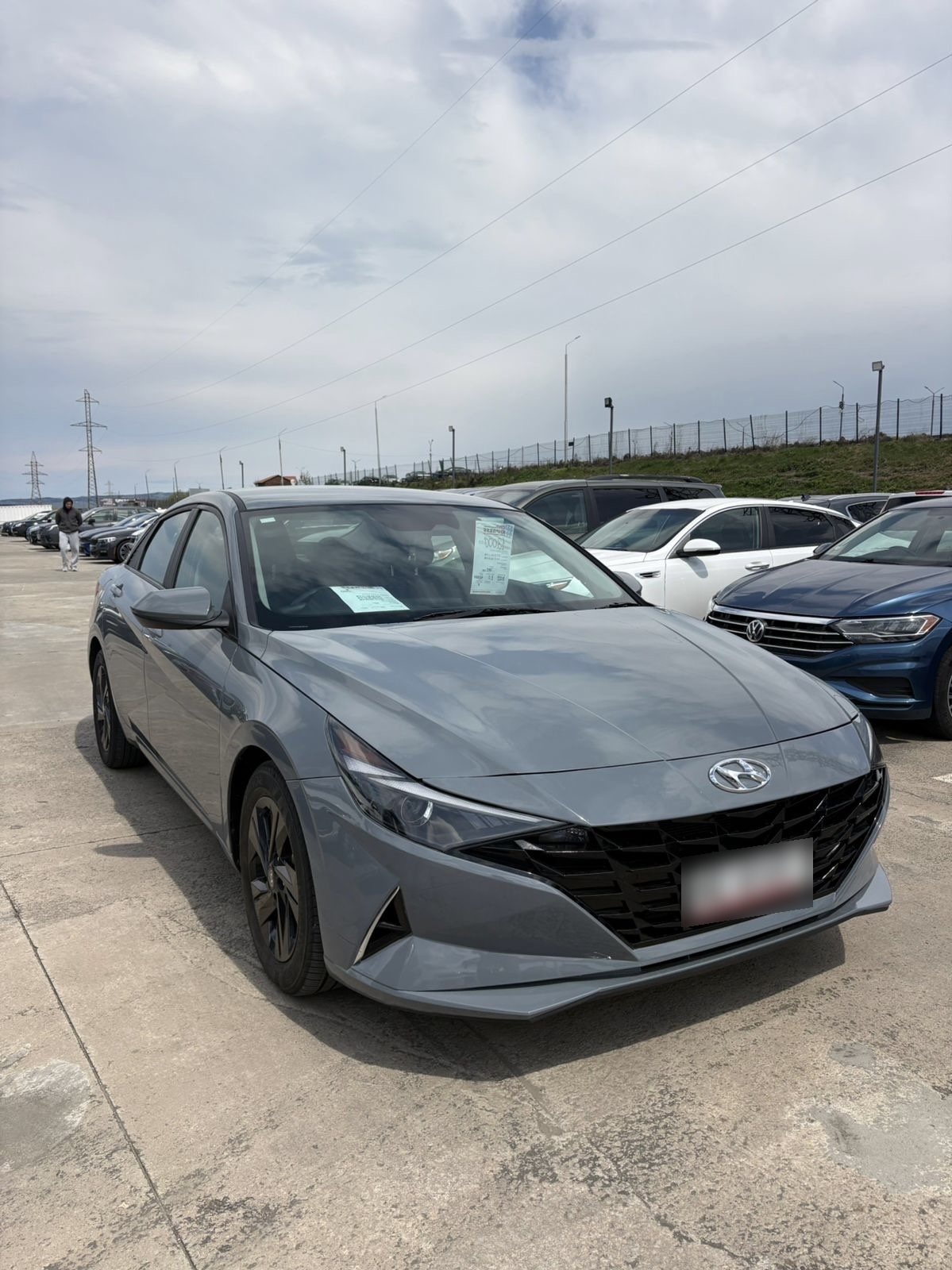 Hyundai Elantra - фото 3