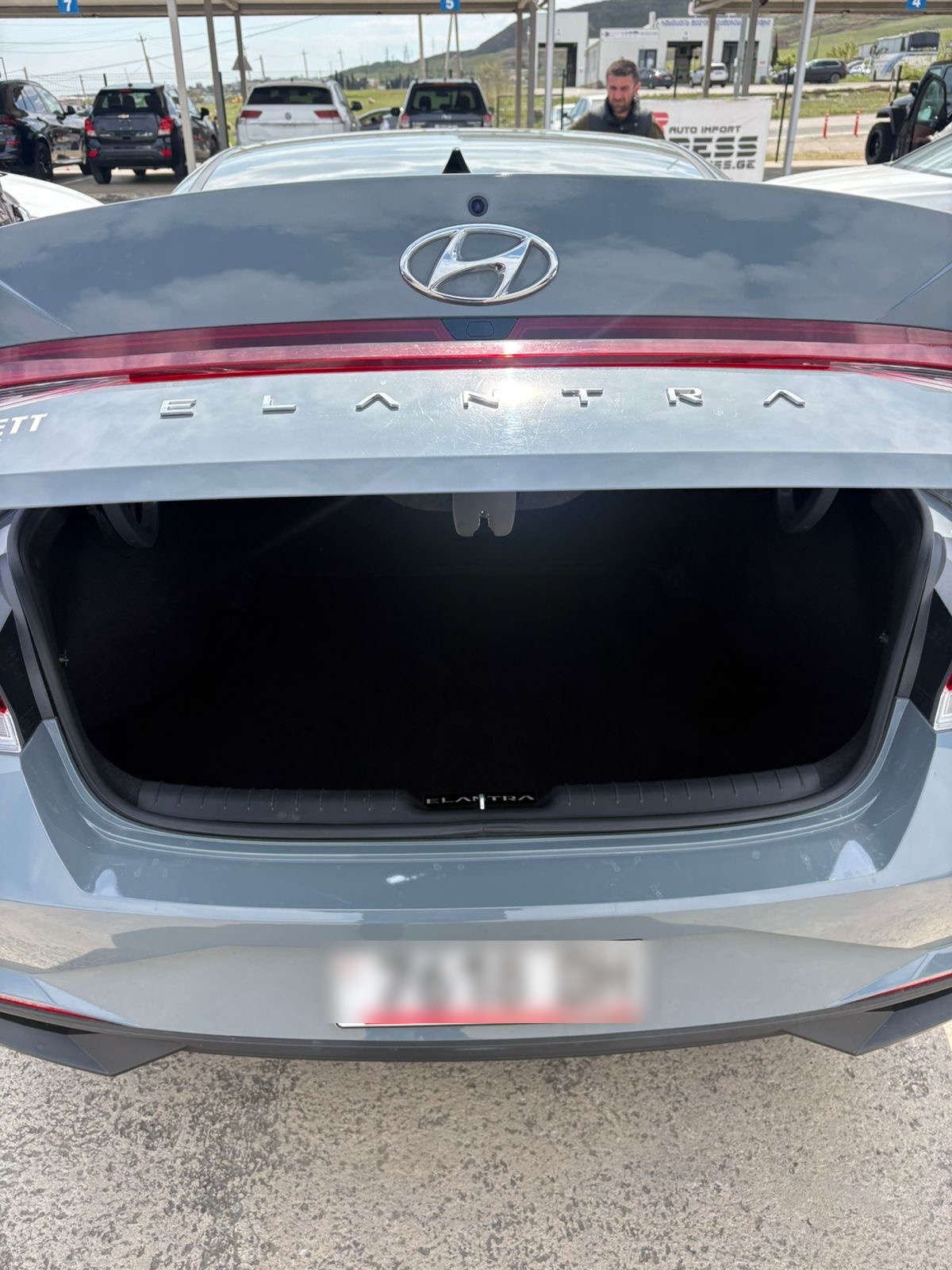 Hyundai Elantra - фото 6