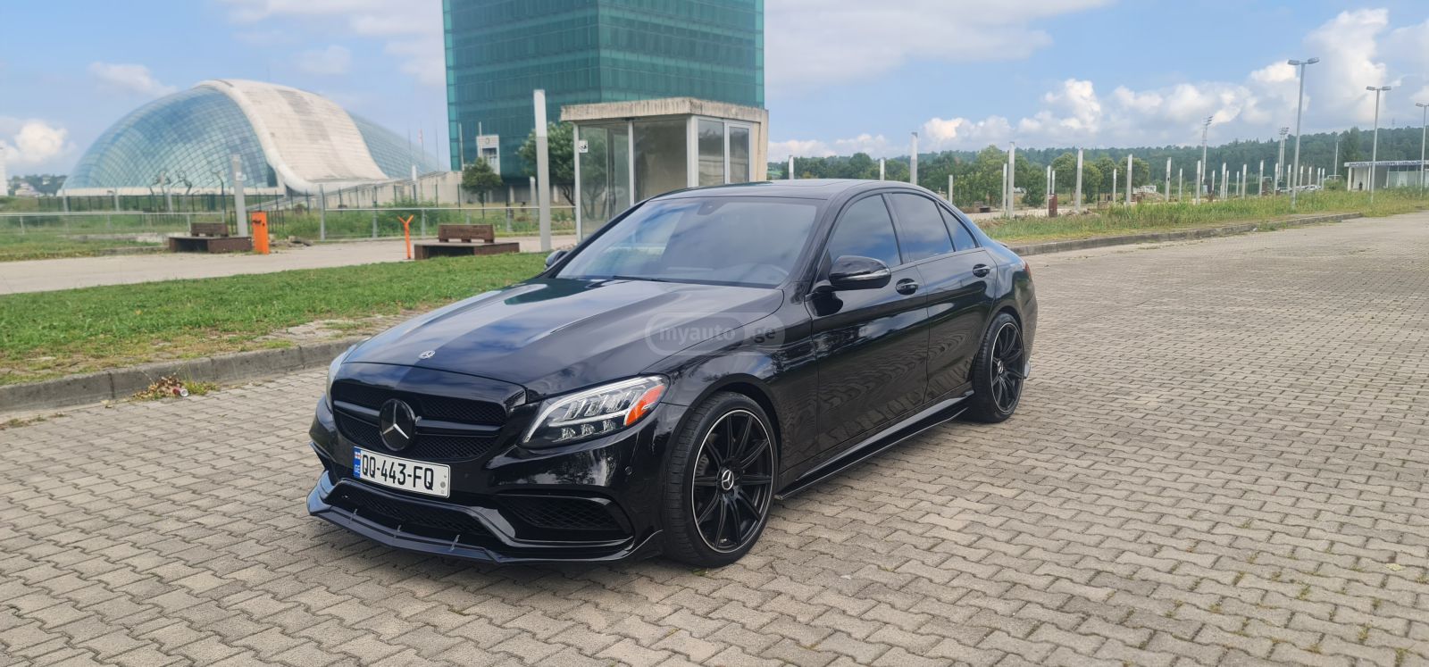 Mercedes-Benz C 300 - фото 1