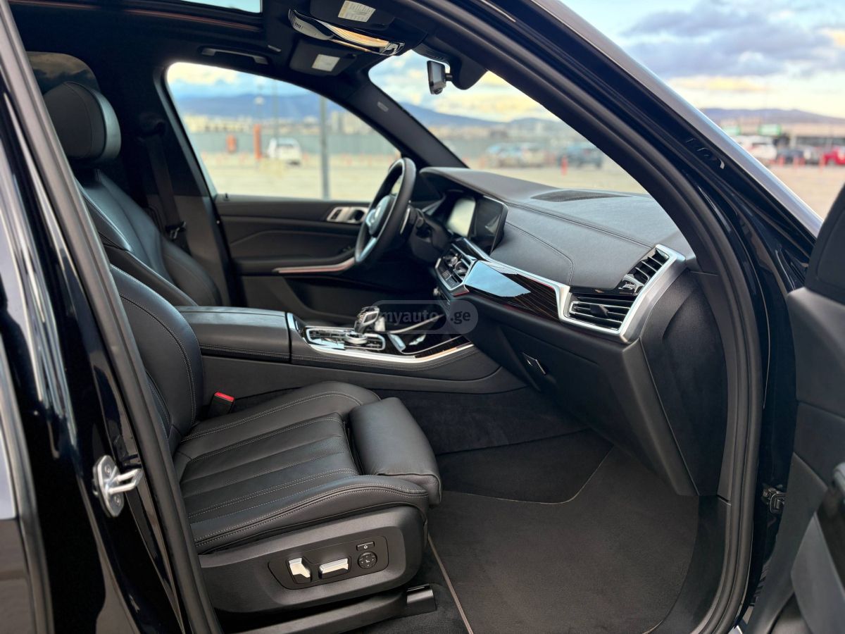 BMW X5 - фото 10