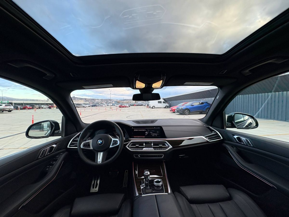 BMW X5 - фото 11