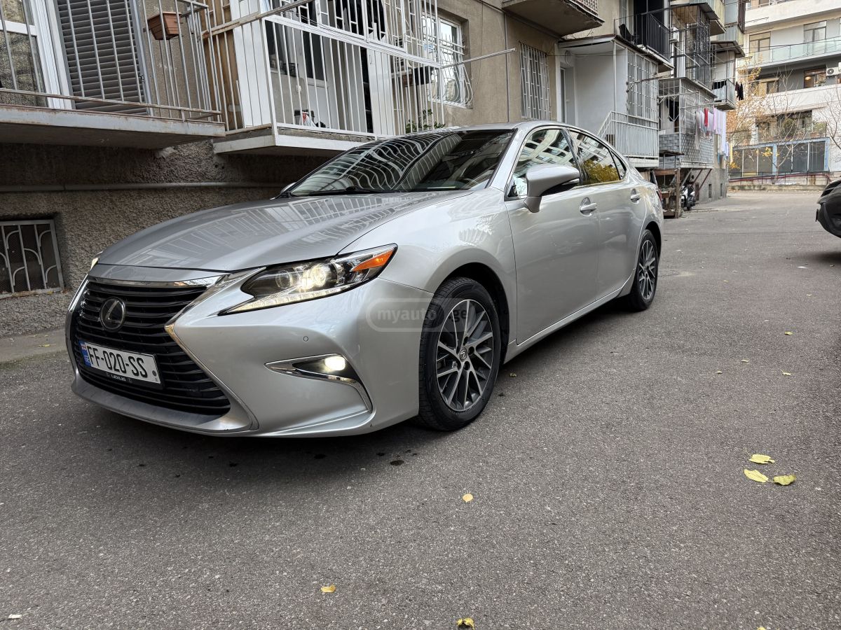 Lexus ES 350 - фото 1