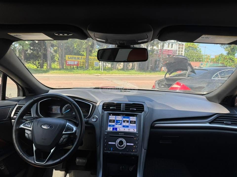 Ford Fusion - фото 4