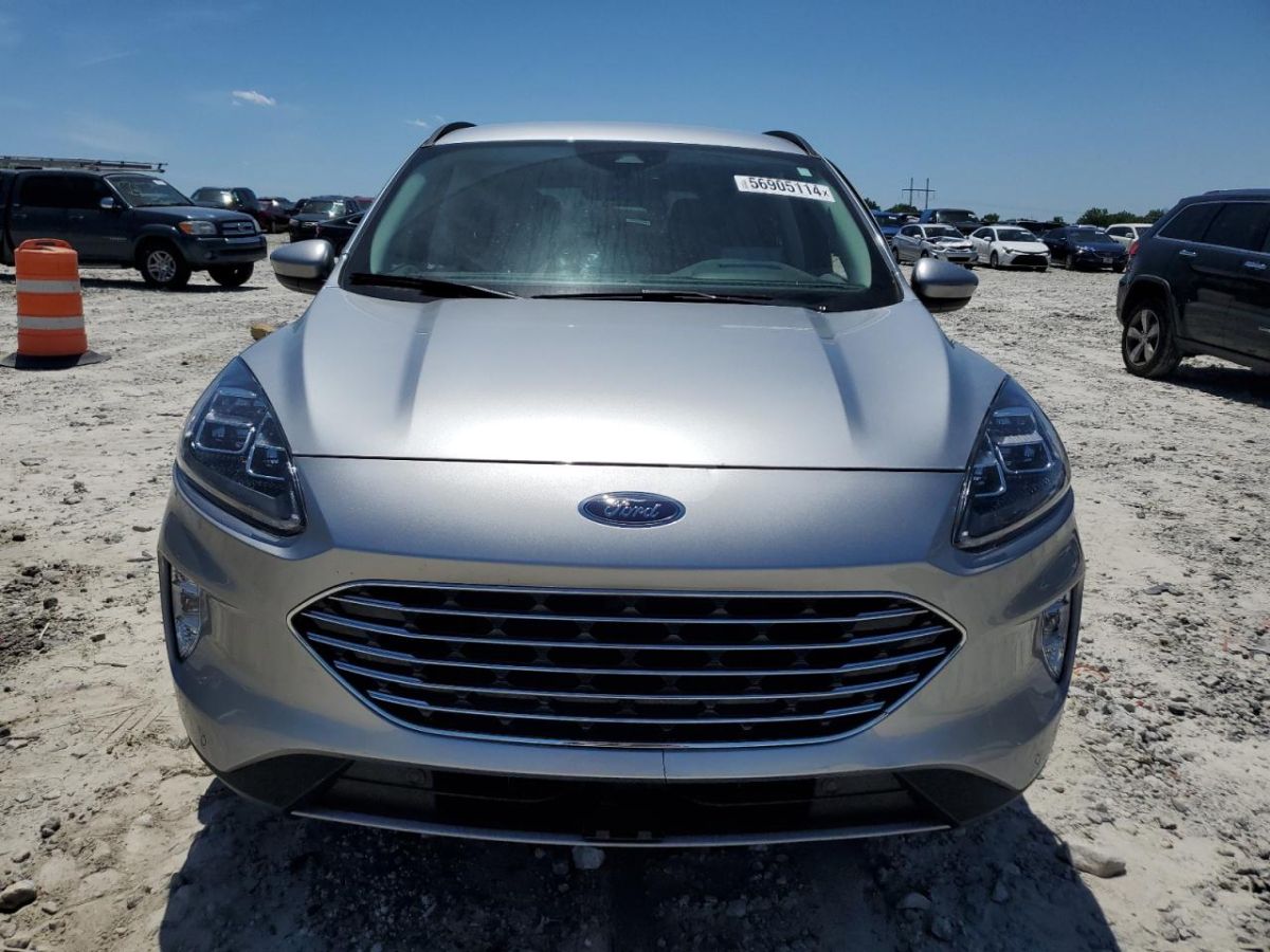 Ford Titanium Hybrid 4dr All-Wheel — миниатюра 11