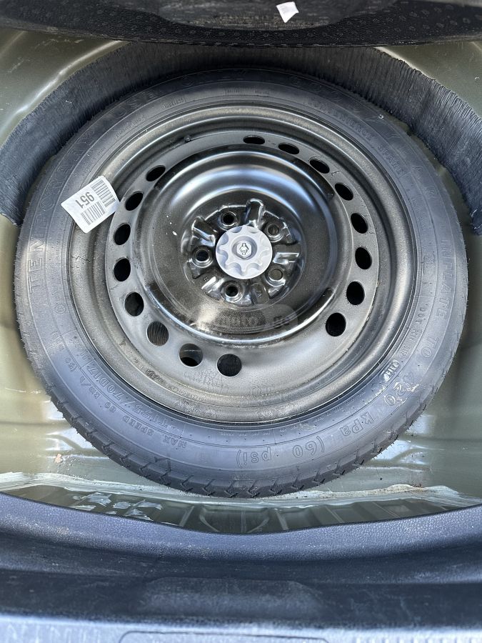 Toyota Camry - фото 12