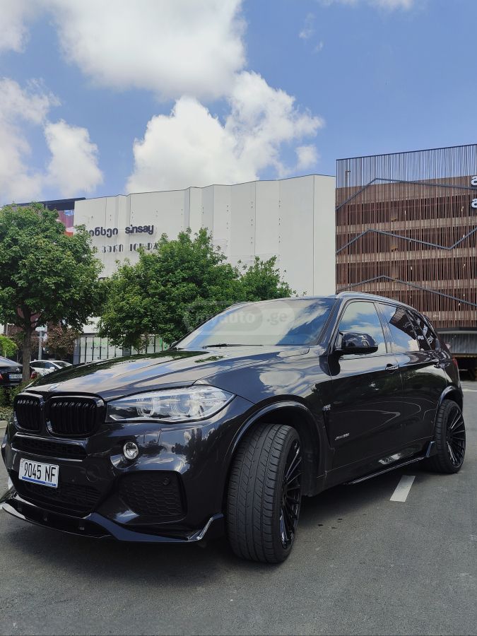 BMW X5 - фото 5