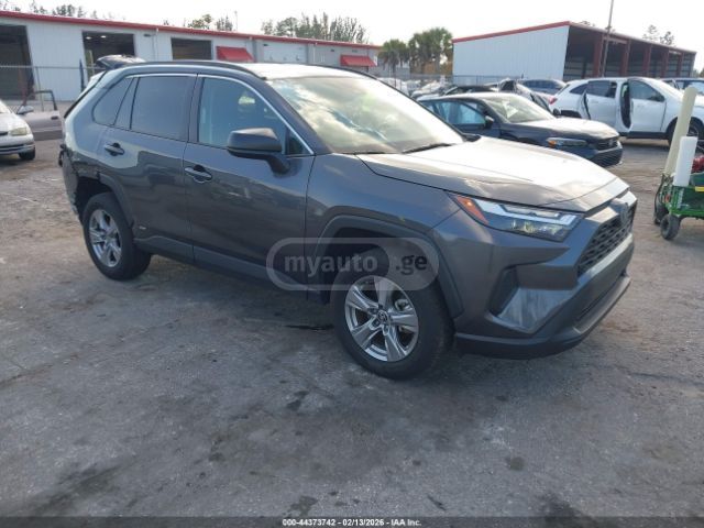 Toyota LE 4dr All Wheel Drive Automat — миниатюра 2