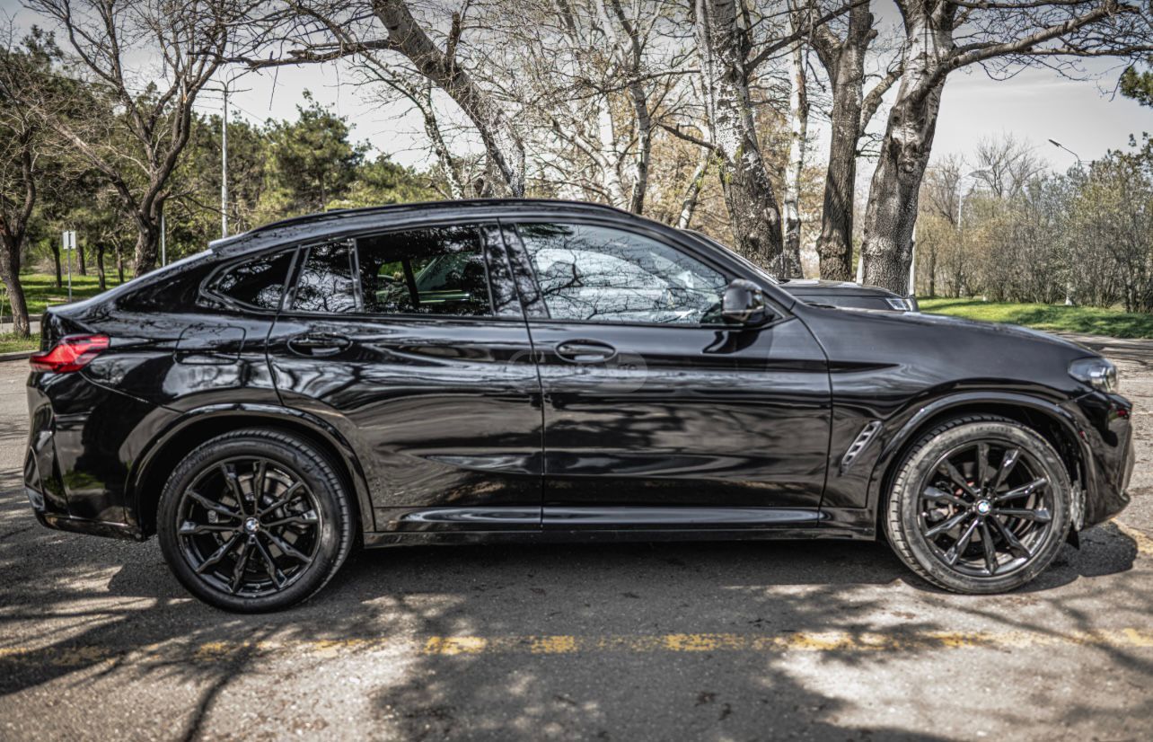 BMW X4 - фото 6