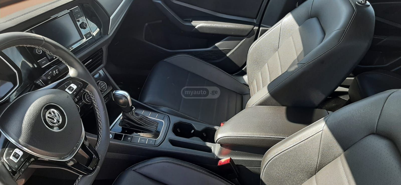 Volkswagen Jetta - фото 6