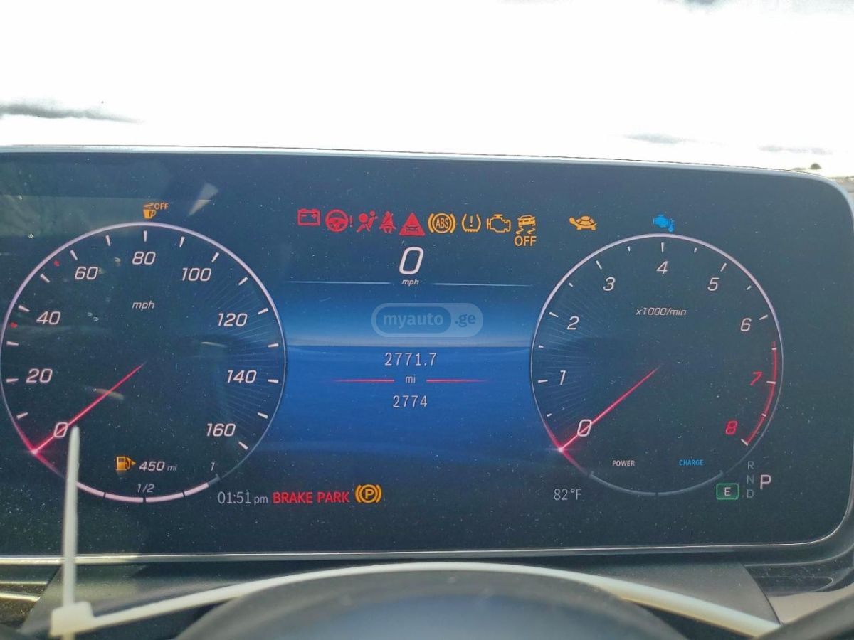 Mercedes-Benz C 300 2024 — миниатюра 6