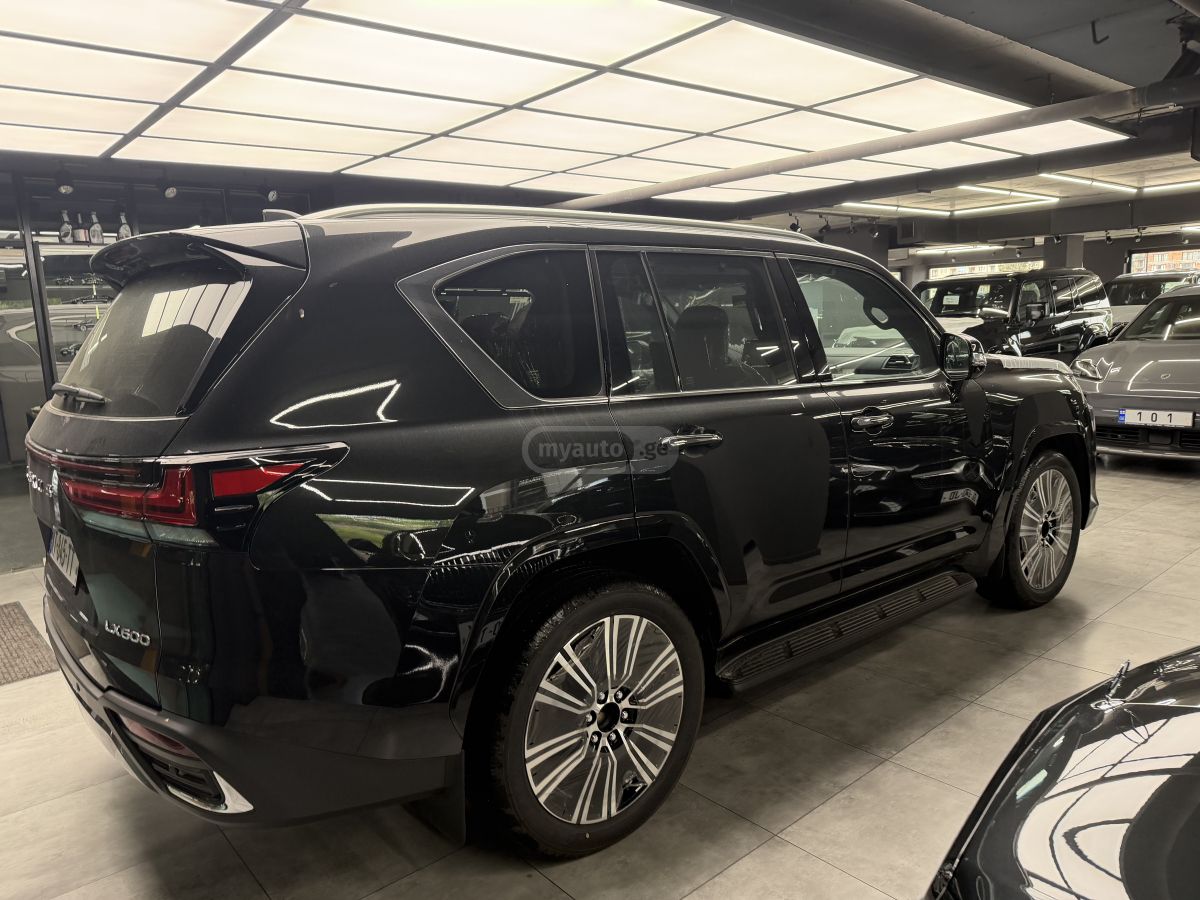 Lexus lx 600 - фото 10
