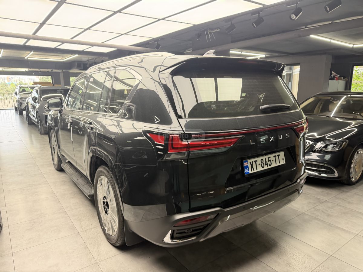 Lexus lx 600 - фото 11
