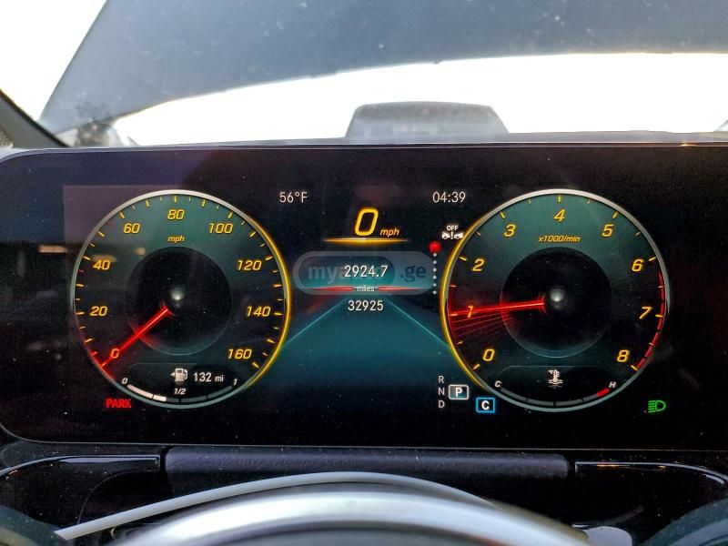 Mercedes-Benz Base GLA 250 4dr All-Wheel Dri — миниатюра 8