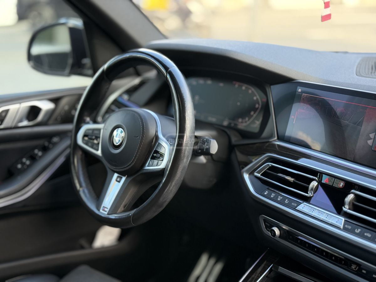 BMW X5 - фото 10