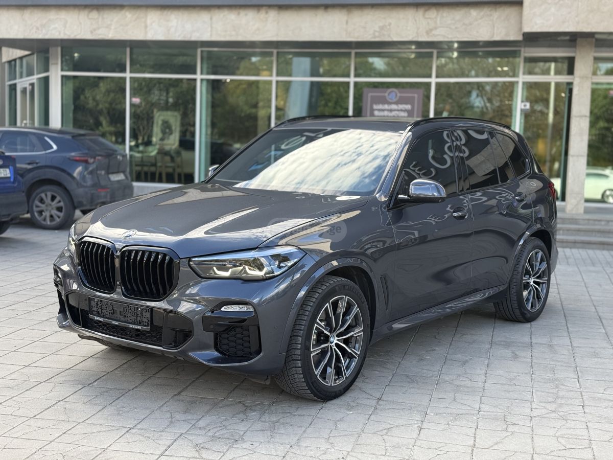 BMW X5 - фото 2
