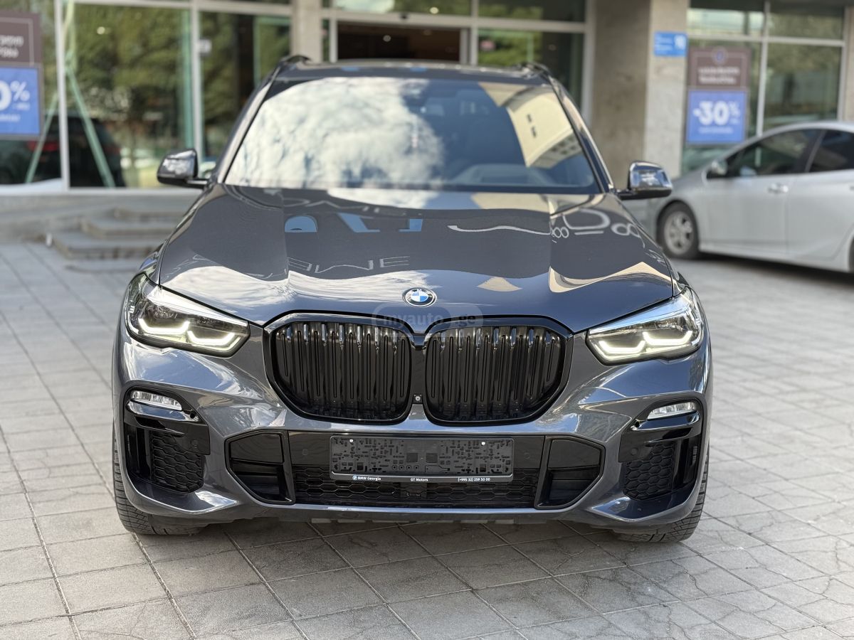 BMW X5 - фото 3