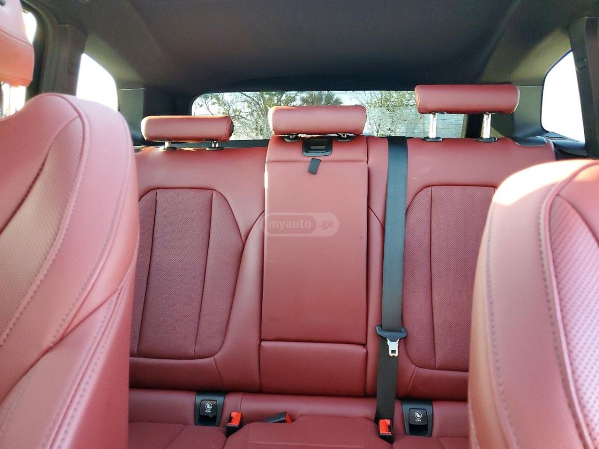 BMW X3 - фото 10