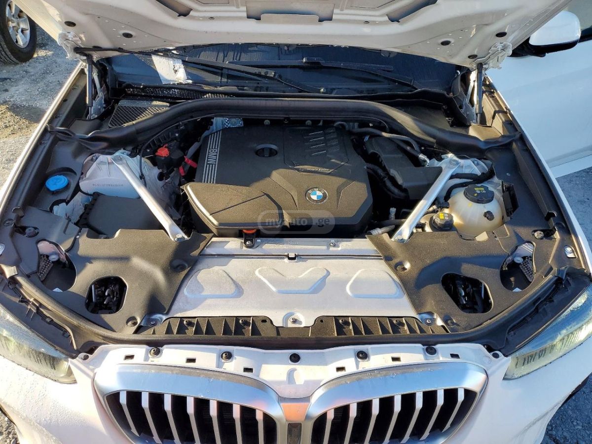 BMW X3 - фото 12