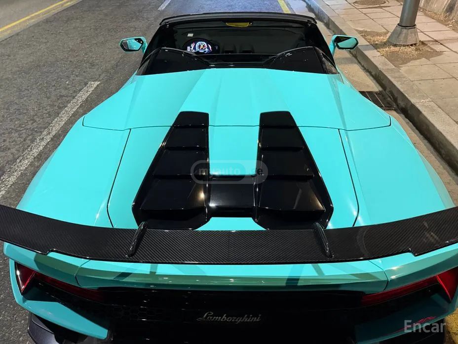 Lamborghini Huracn 2023 — миниатюра 8