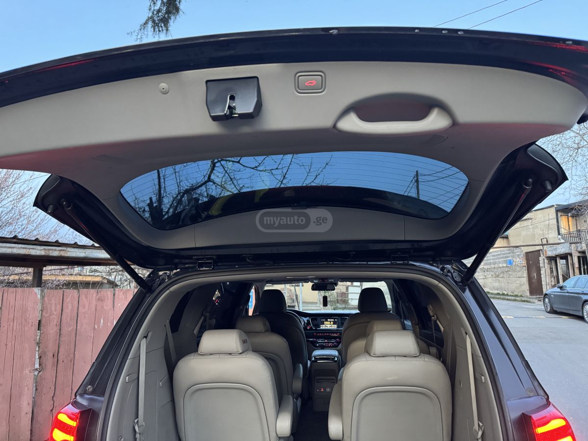 Kia Carnival - фото 8