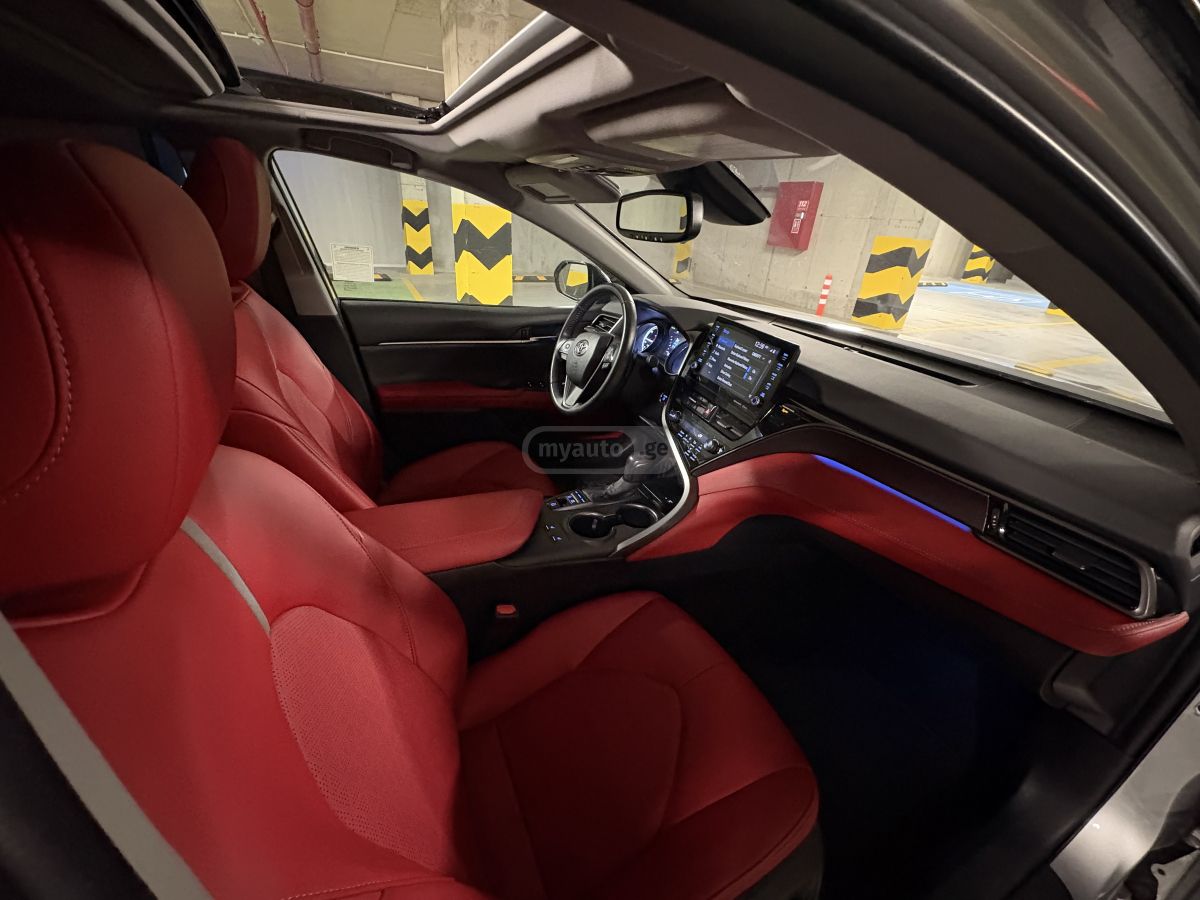 Toyota Camry - фото 14