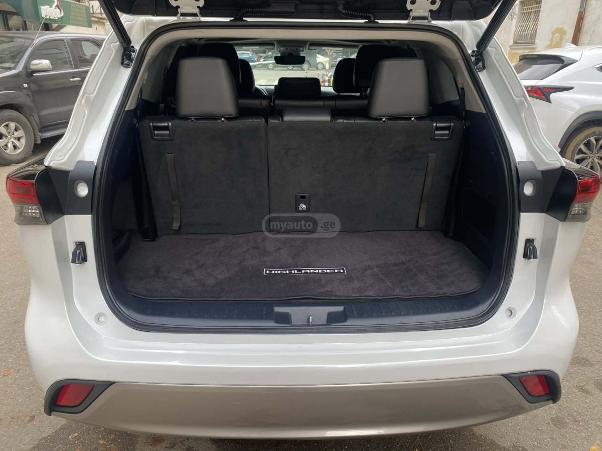 Toyota Highlander - фото 12