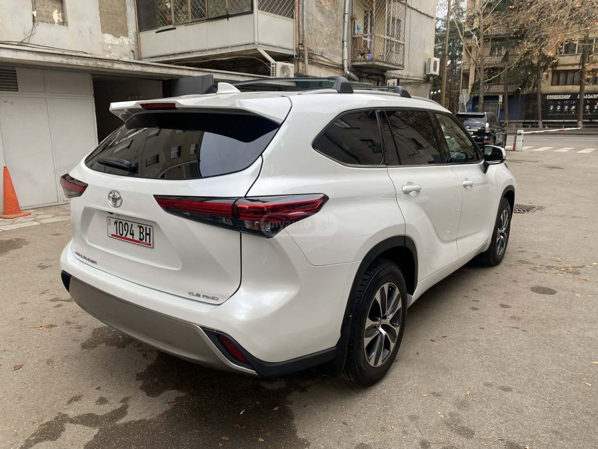 Toyota Highlander - фото 6