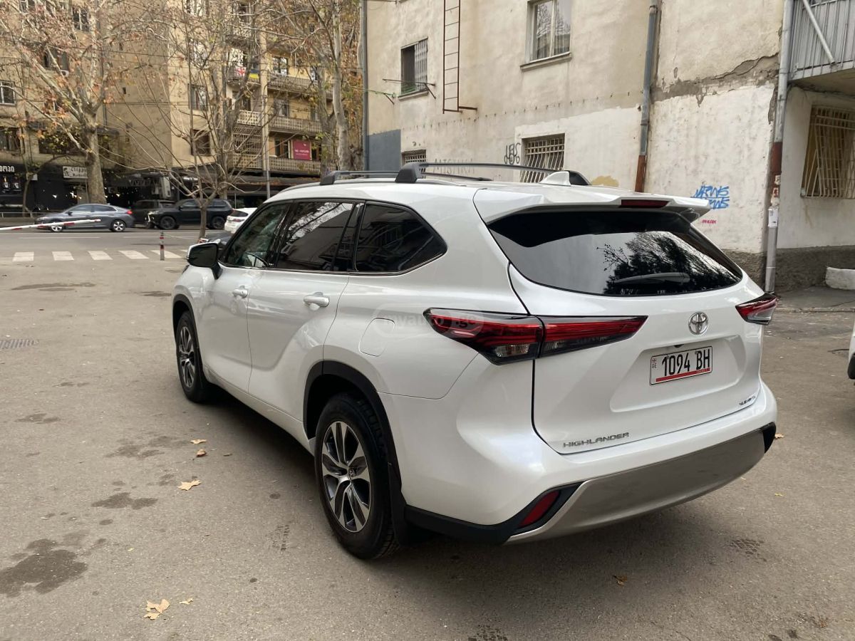 Toyota Highlander - фото 8