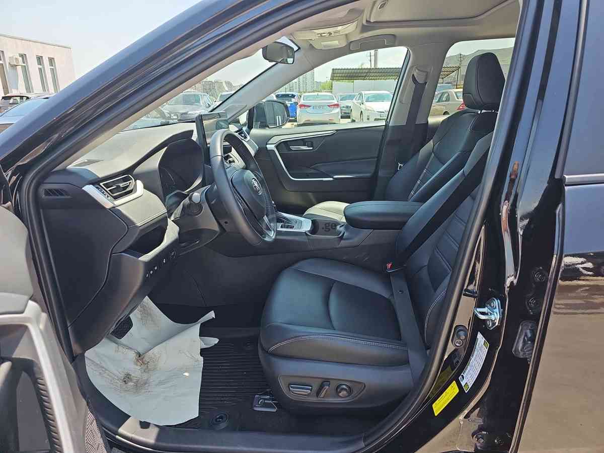 Toyota Toyota RAV4 — миниатюра 9
