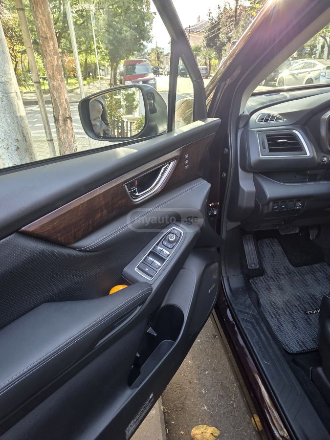 Subaru Ascent Touring All-Wheel Drive CVT 2023 — миниатюра 8