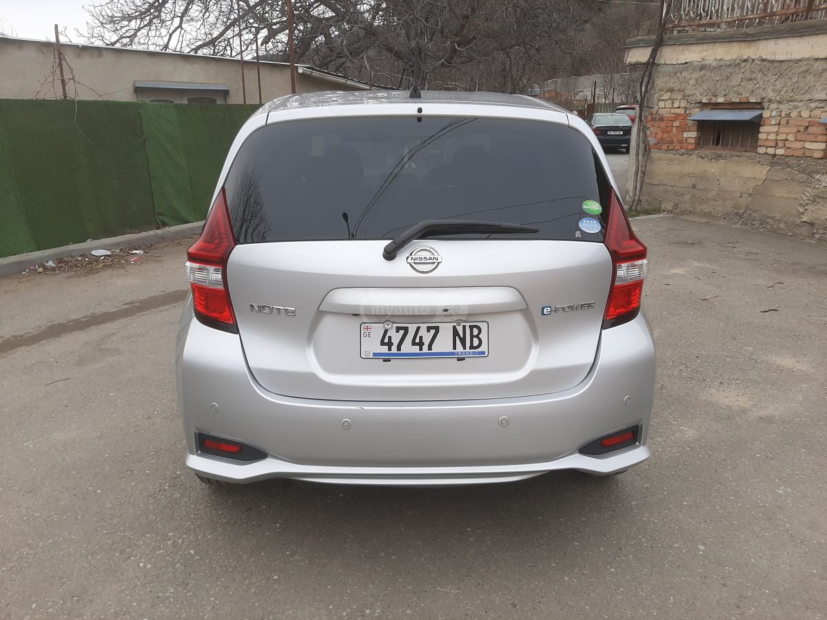 Nissan Note - фото 5