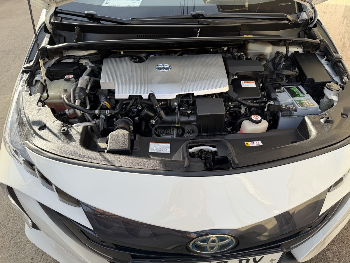 Toyota Prius Prime - фото 8