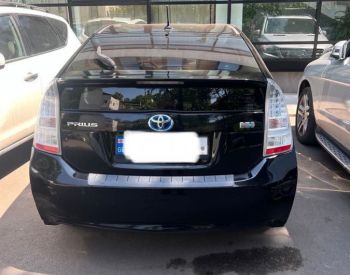 ToyotaPrius2010