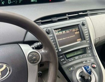 ToyotaPrius2010