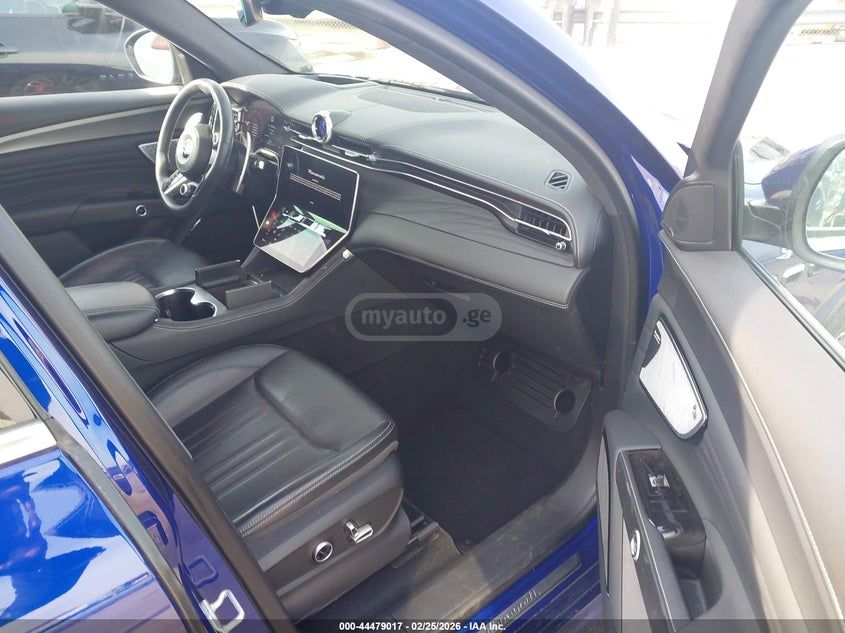 Maserati Grecale 2023 — миниатюра 5