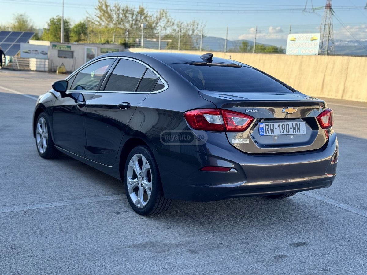 Chevrolet Cruze - фото 2