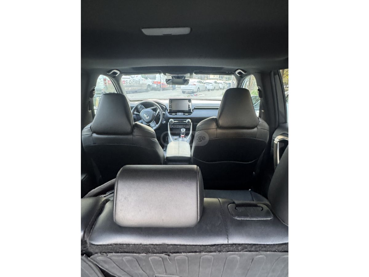 Toyota Rav 4 - фото 11