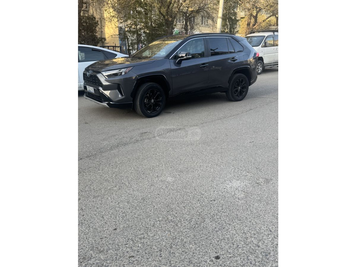 Toyota Rav 4 - фото 2