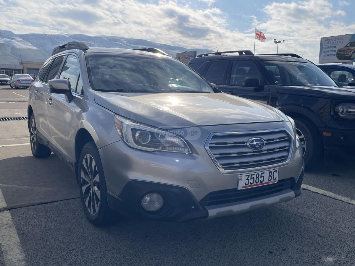 Subaru Outback - фото 1