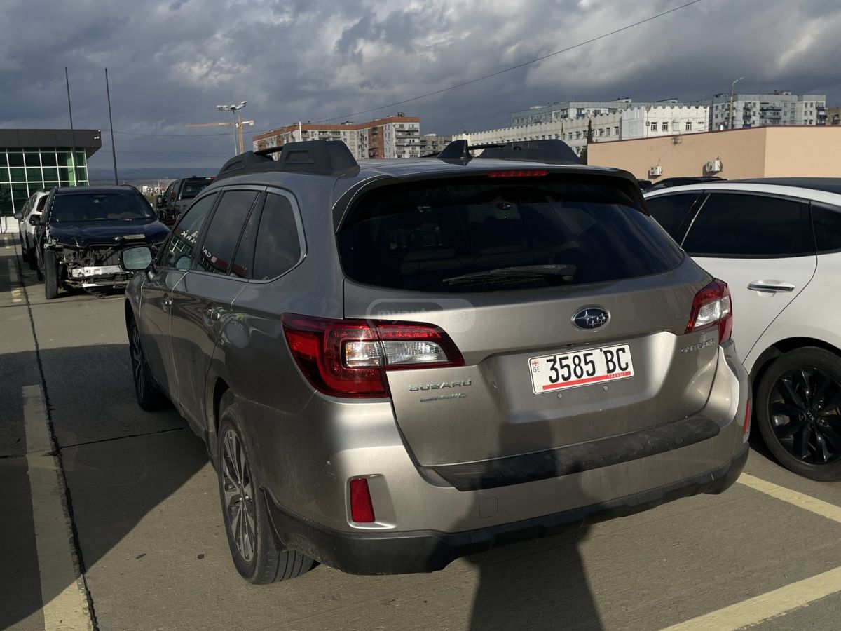 Subaru Outback - фото 5