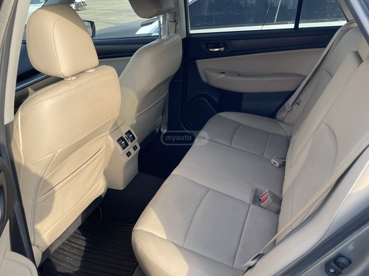 Subaru Outback - фото 9