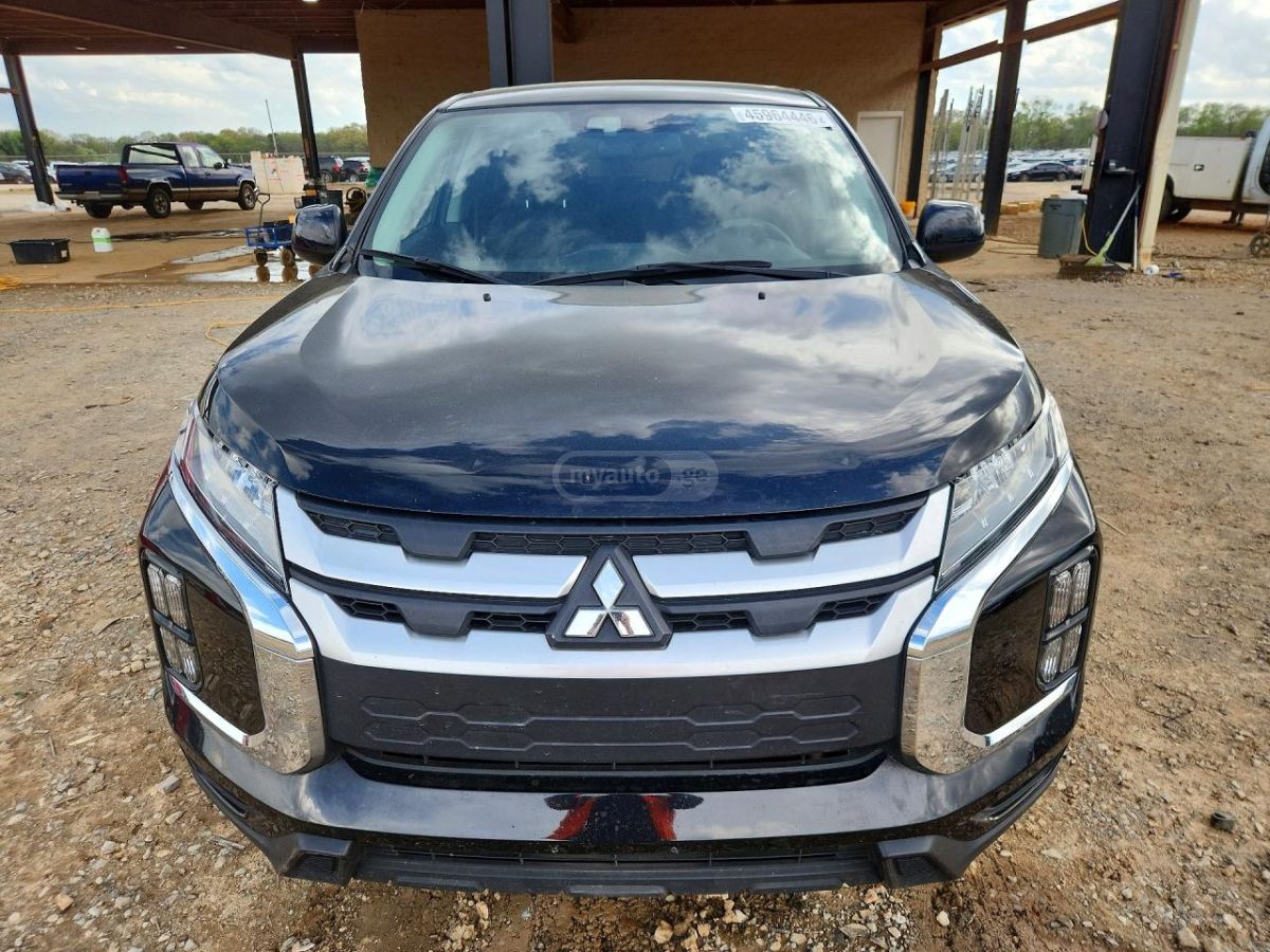 Mitsubishi Outlander - фото 5