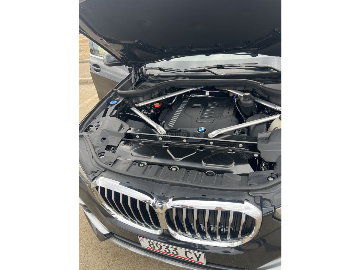 BMW X5 - фото 3
