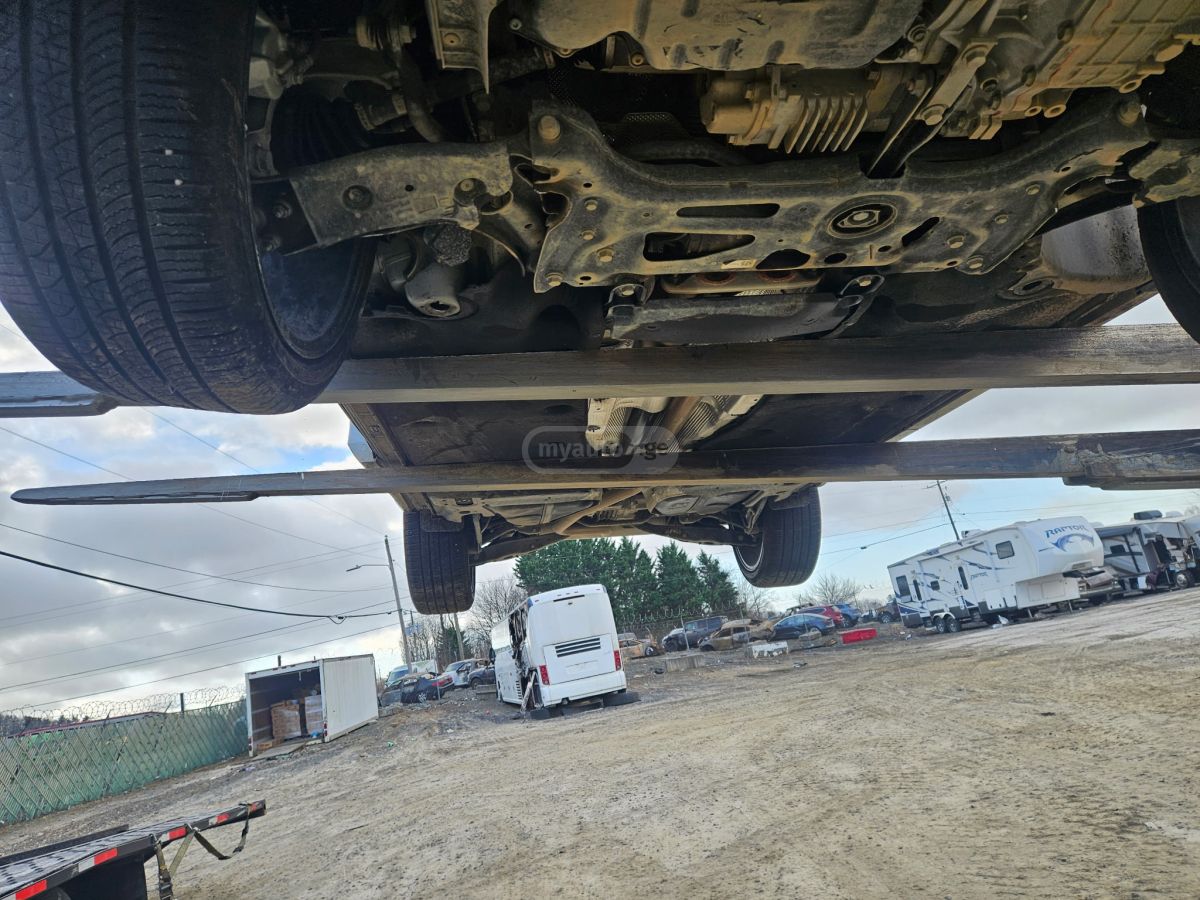 Volkswagen Tiguan 2025 — миниатюра 6