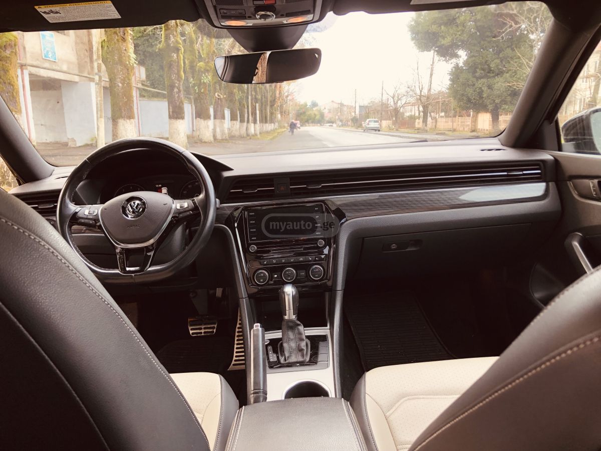 Volkswagen Passat - фото 15