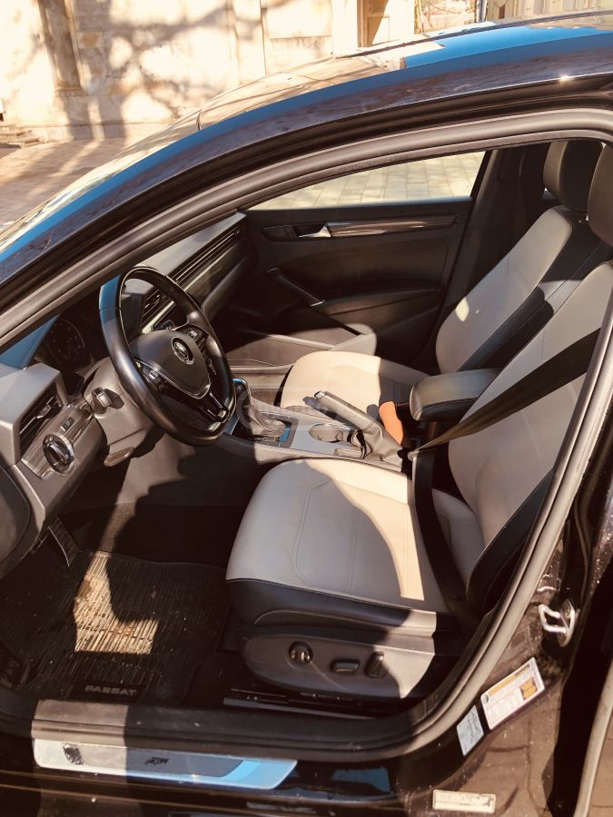 Volkswagen Passat - фото 6