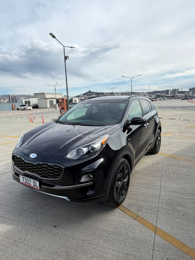 Kia Sportage - фото 1